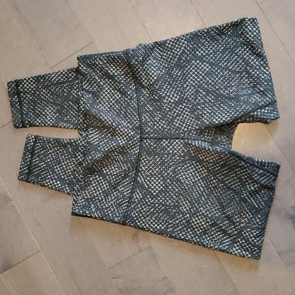 Lululemon 2021 Wunder Under High-Rise Tight 28" Leggings Pattern *Luxtreme - Picture 4 of 10